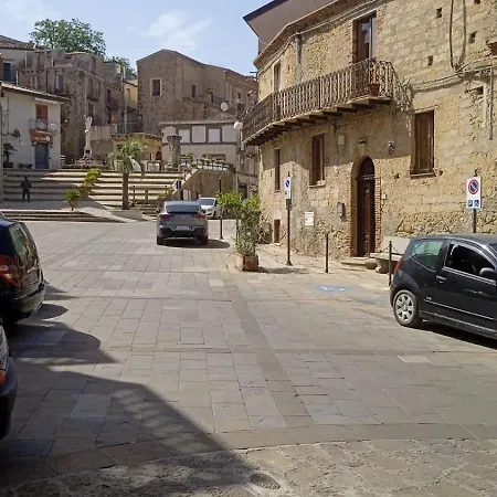 Casa San Sebastiano * Ficarra